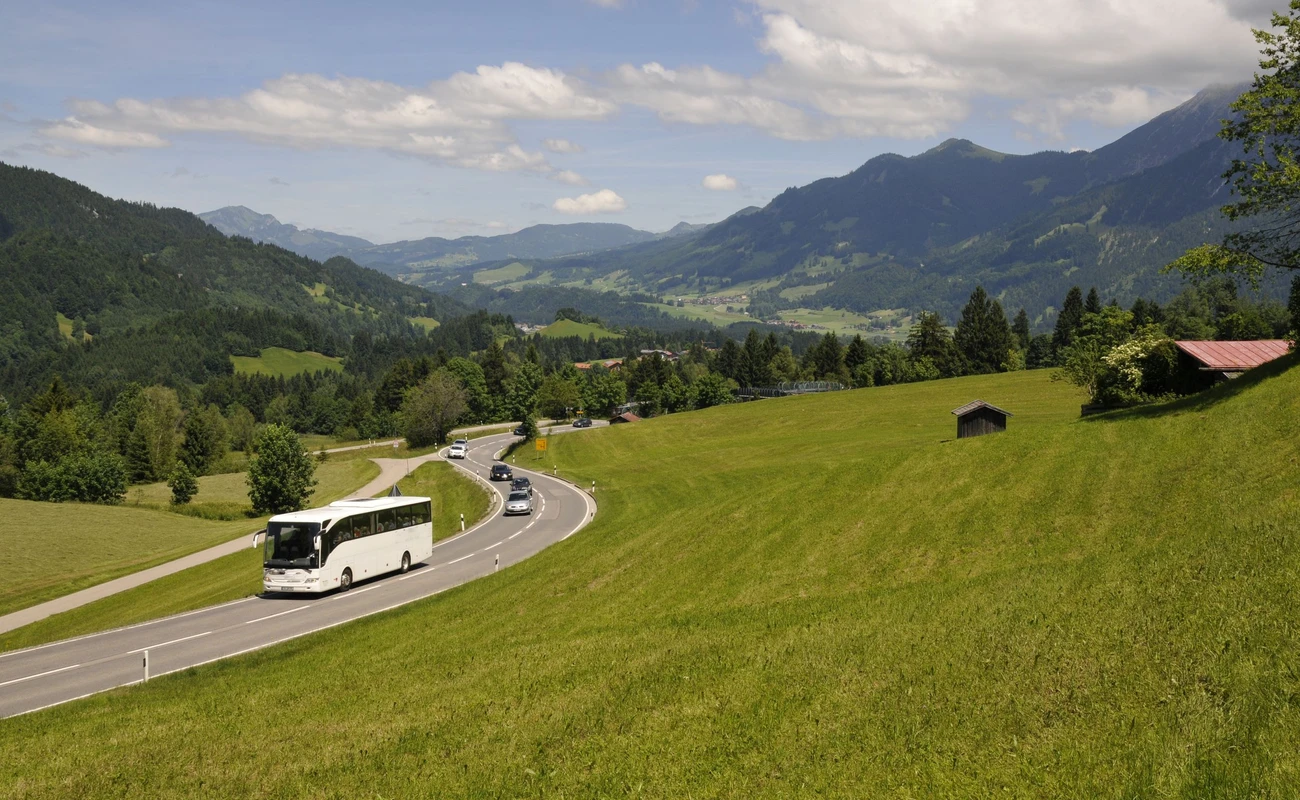 strasse von oberstdorf ins kleinwalsertal