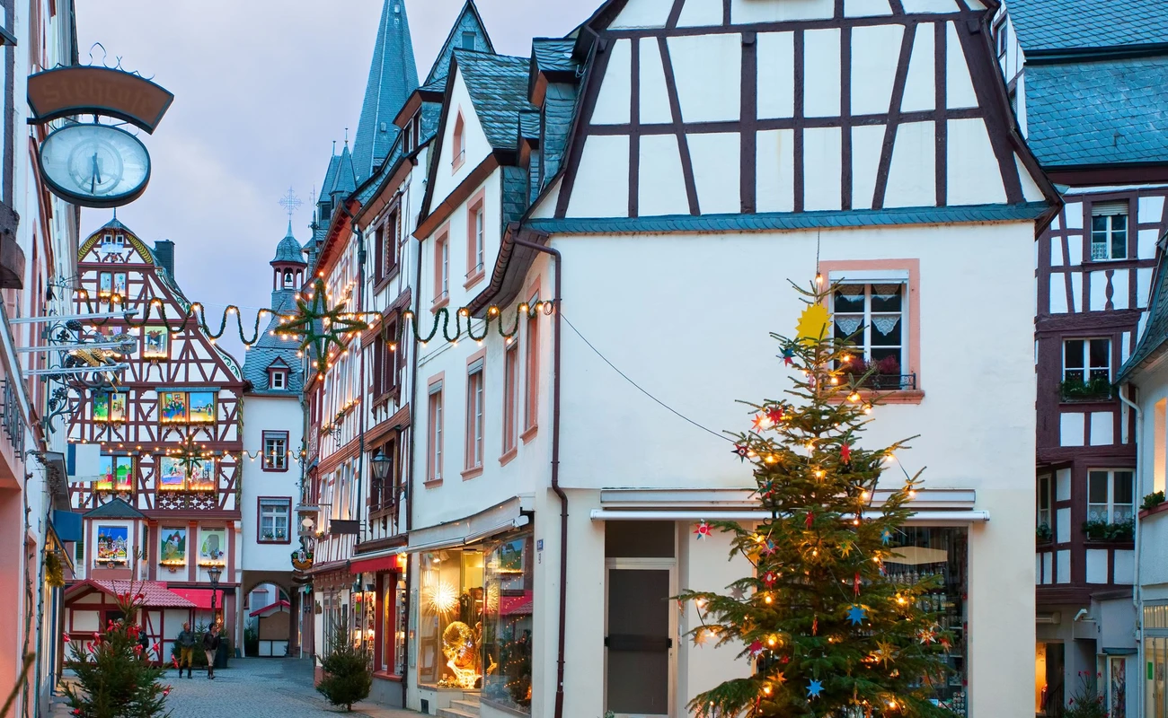 Christmas Eve in Bernkastel-Kues, Germany.