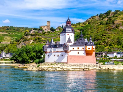 Pfalzgrafenstein Castle, known as "the Pfalz", a famous toll castle on the Falkenau island in the Rhine river, Germany
